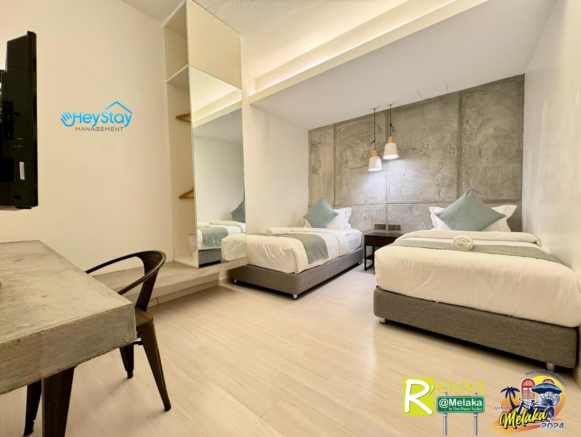 Modern Cave Guest House Walking Distance 5Mins To Jonker Malacca 外观 照片