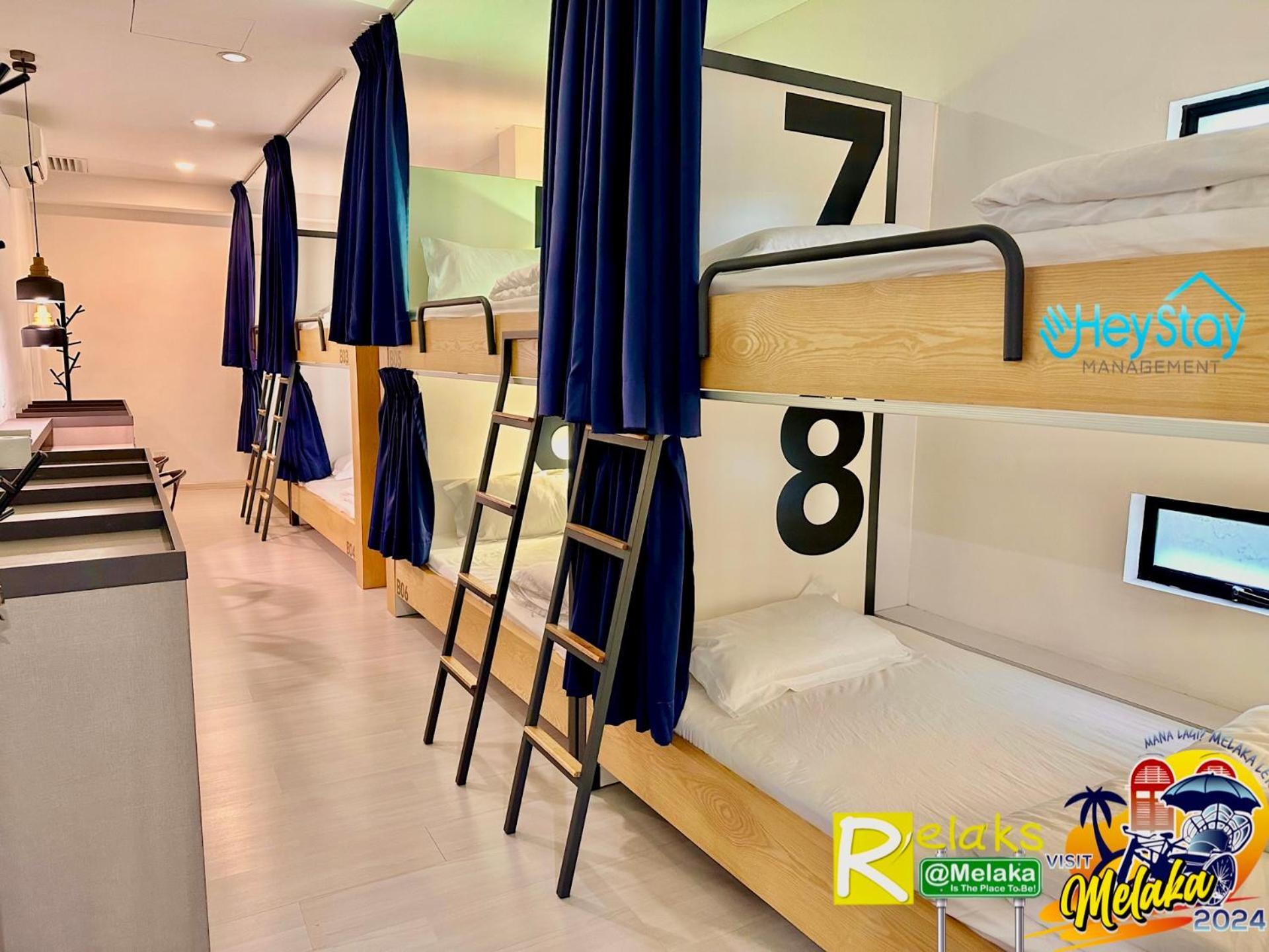 Modern Cave Guest House Walking Distance 5Mins To Jonker Malacca 外观 照片
